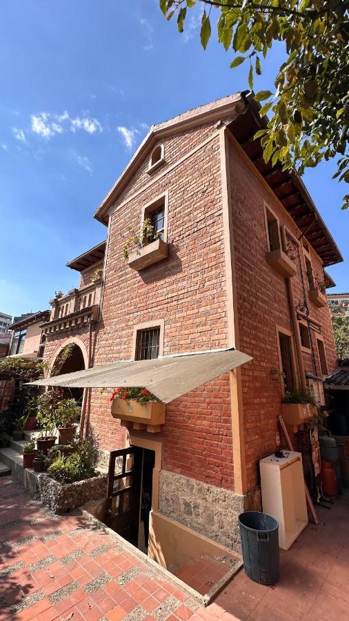 Bed and Breakfast Campus Residencias Кіто Екстер'єр фото