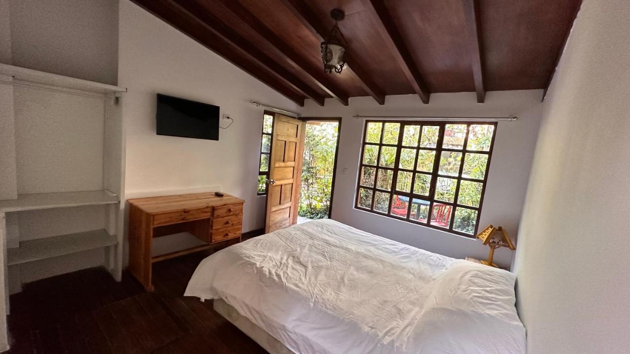 Bed and Breakfast Campus Residencias Кіто Екстер'єр фото