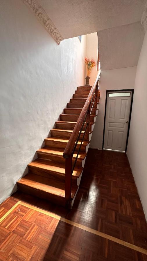Bed and Breakfast Campus Residencias Кіто Екстер'єр фото